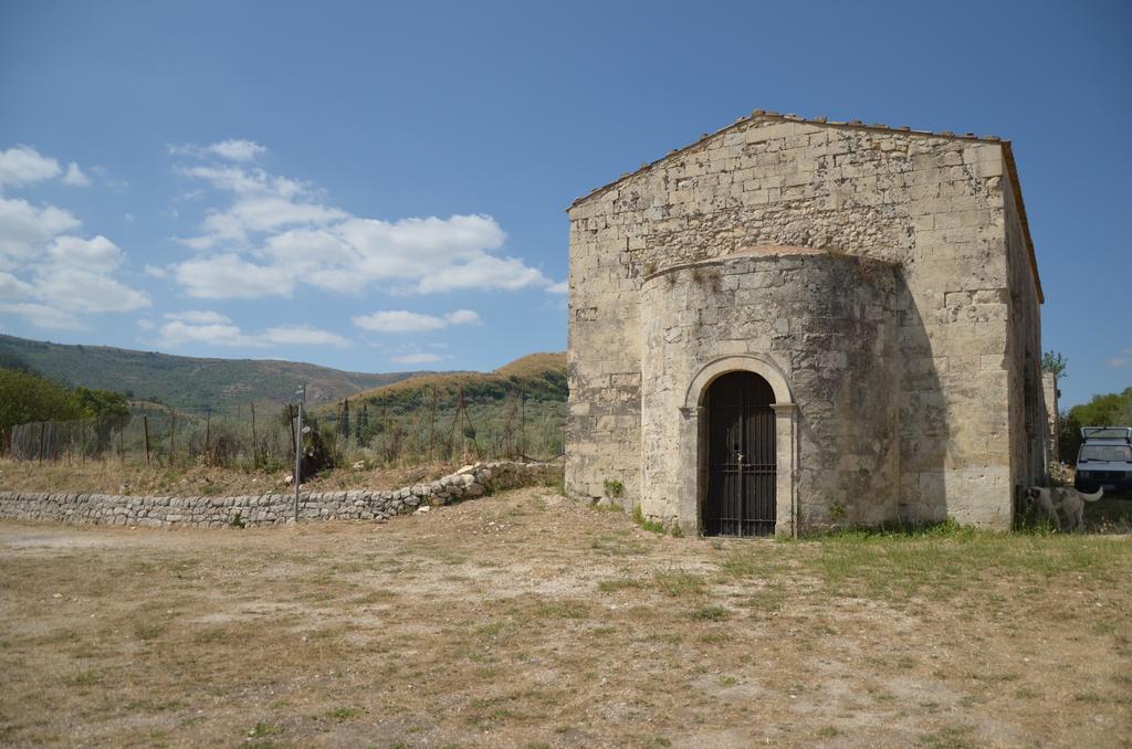 Le Case Di S. Andrea Buccheri Exterior foto